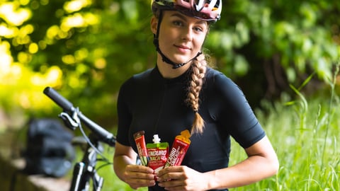 ENERGIA DLA DROG - CARBOSNACK kontra ENDUROSNACK